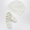 Chloé White hat and booties set
