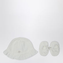  Teddy & Minou White two-piece set with hat and shoes