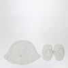 Teddy & Minou White two-piece set with hat and shoes