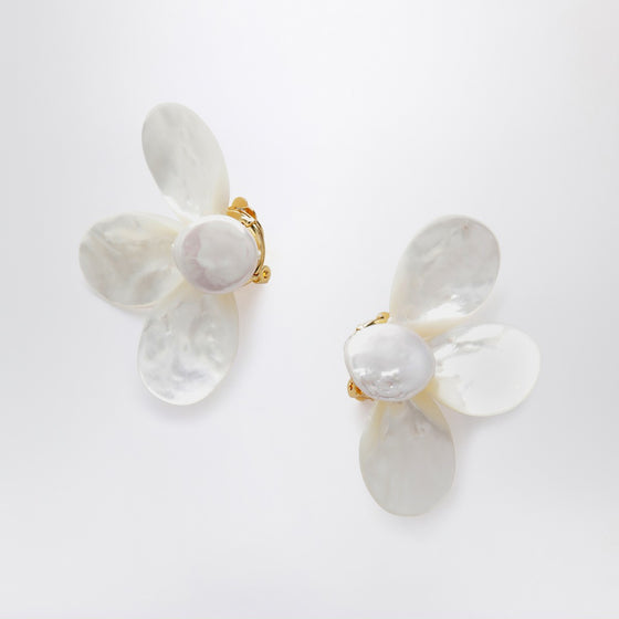 éliou Fada white earrings