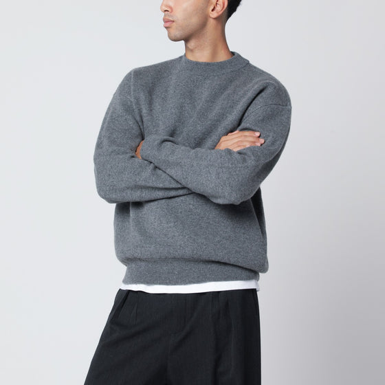 Soft Goat Grey cashmere crewneck sweater