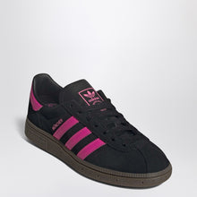  adidas Originals Sneaker München in black/fuchsia suede