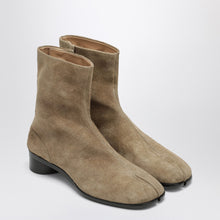  Maison Margiela Beige suede Tabi ankle boots