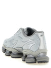 New Balance 2000 Sneakers