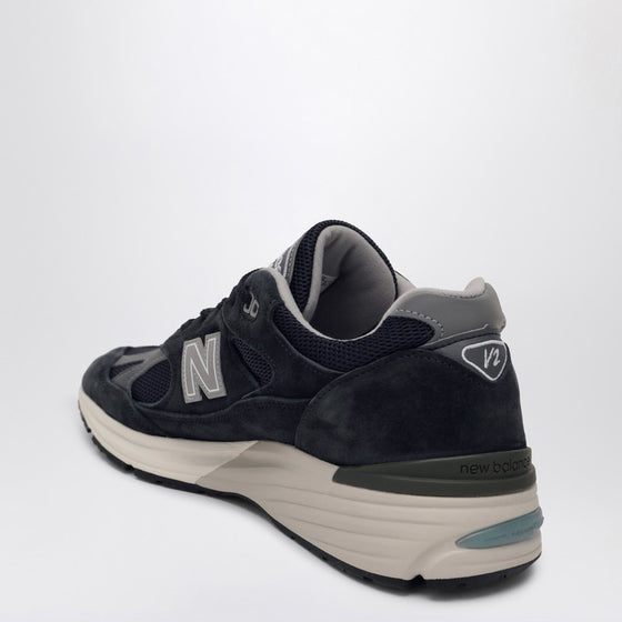 New Balance Made in UK 991v2 Sneakers in Navy Blue