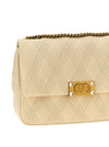 Valentino Garavani Quiltie 67 M Shoulder Bag