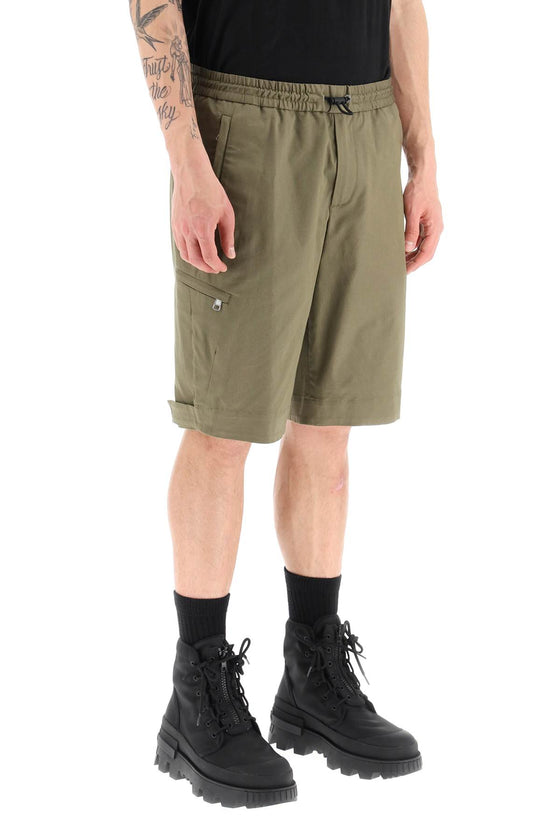 Moncler basic shorts with hook-and-loop closure